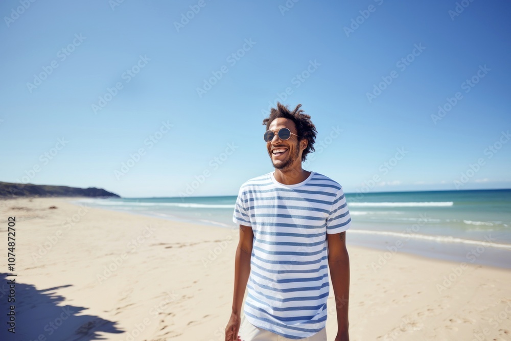 Summer fashion sunglasses standing t-shirt.