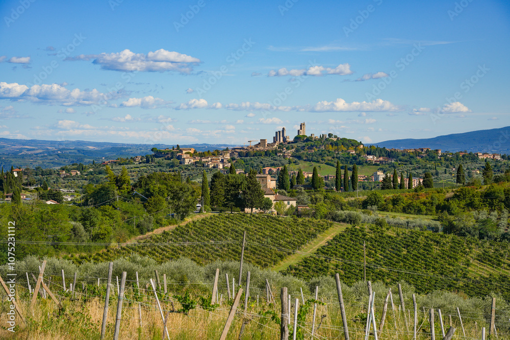 Obraz premium Scenic view of San Gimignano medieval town of Toscana, Italy, Europe 