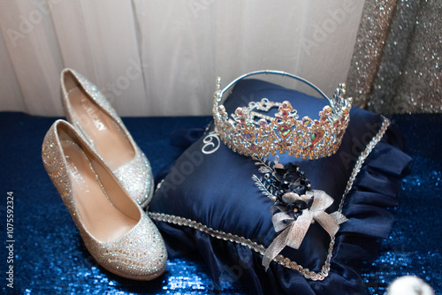 quinceanera shoes, quinceanera crown, quinceanera colchon, mis quince photo