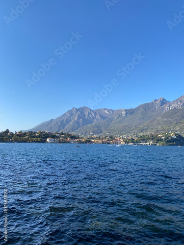 lake como country