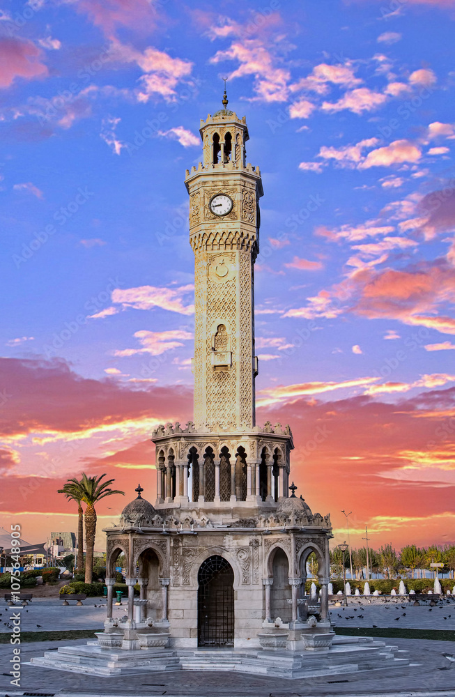 Obraz premium Travel concept photo; Turkey / Izmir / Konak / Historical Old Clock Tower / Konak Square