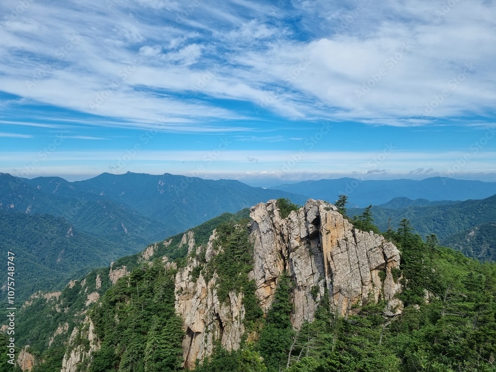 Naklejka premium 한국 설악산 공룡능선