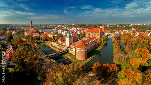 Lidzbark Warmiński- Zamek Biskupów Warmińskich wraz z przedzamczem, bastionem i basztą. Hotel Krasicki.	 photo