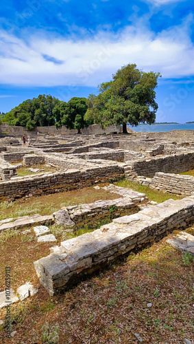 Obraz na płótnie Roman ruins in Croatia w salonie