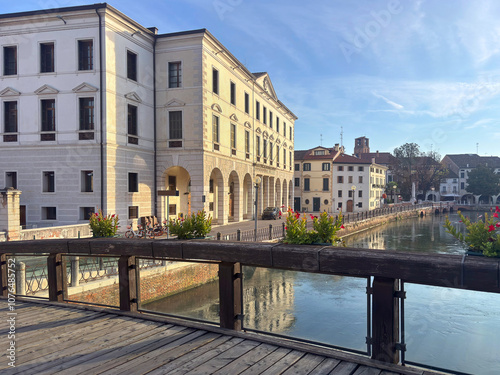 palazzi storici del centro città di treviso, italia, historic buildings in the city center of treviso, italy photo