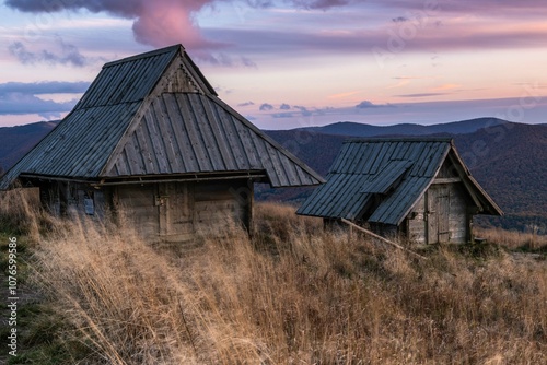 Fototapeta Naklejka Na Ścianę i Meble -  Polish Wilderness in Full Fall Color: Bieszczady