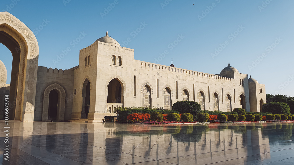 Fototapeta premium Muscat, Oman, Sultan Qaboos Grand Mosque