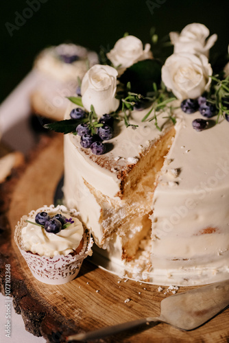 White cake with white icing on top
