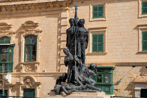 Obraz na płótnie Valletta (il-Belt Valletta) Sette Giugno Monument (Knisja tal-Vittorja) Xlokk South Eastern Region of Malta w salonie