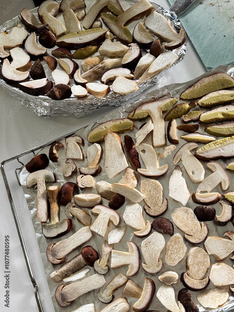 Preparing wild mushrooms
Preparing wild mushrooms