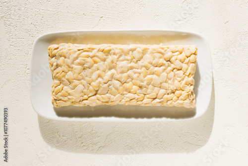 Raw soybean tempeh 