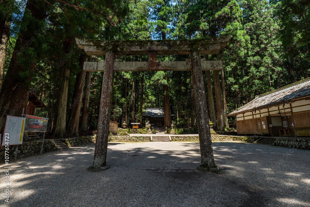 龍穴神社 鳥居 奈良県宇陀市室生 龍穴神社 鳥居 奈良県宇陀市室生