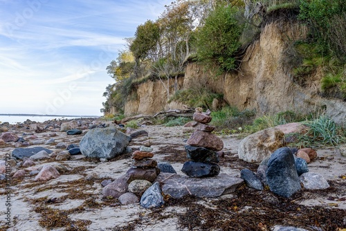 Obraz na płótnie Steep coast of the island of Poel, marked by the tides of the Baltic Sea w salonie