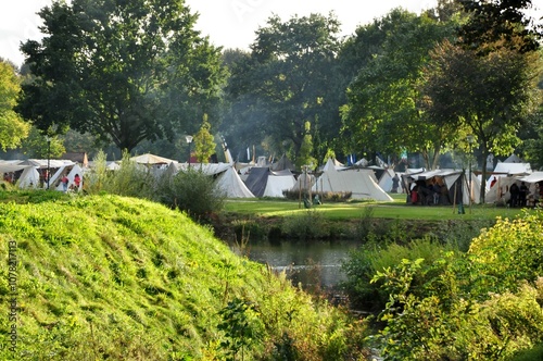 Wallpaper Mural Burgmannen Tage #Mittelaltermarkt im Zitadellenpark Vechta in Niedersachsen  Torontodigital.ca