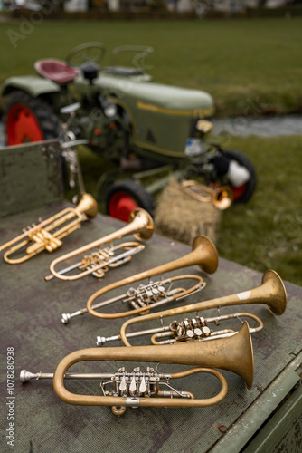 Musikinstrumente und Maschinen photo