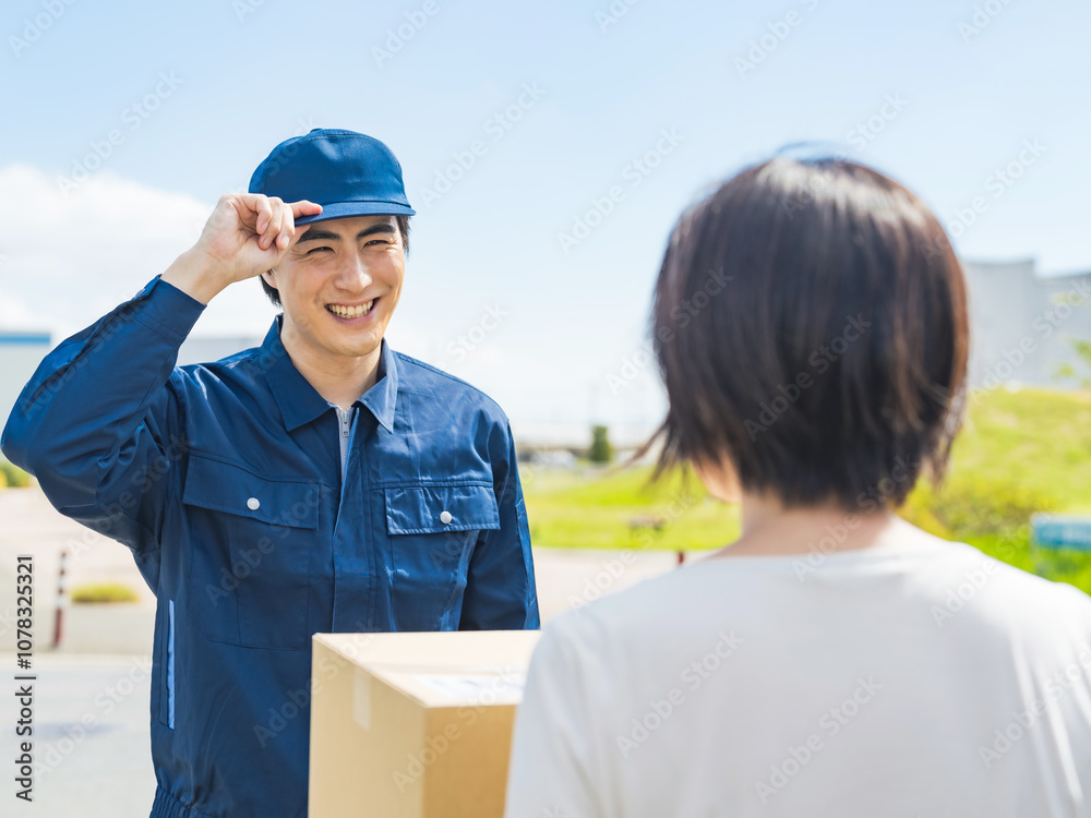 配達員、デリバリー、配送、運送業、宅配便、宅急便、郵便、荷物、仕事、挨拶、集荷、お届け、配達、青空、笑顔、爽やか、ビジネス、スタッフ、作業員、セールスドライバー、若い、男性、女性、日本人、受け取り、引っ越し、業者、ギグワーカー、ギグワーク、アルバイト、段ボール、ダンボール、街、都市、屋外、元気、やりがい、玄関、買取、便利屋、廃品回収、物流、ロジスティクス、商品、サービス、顧客、宅配、運送、引越し、 配達員、デリバリー、配送、運送業、宅配便、宅急便、郵便、荷物、仕事、挨拶、集荷、お届け、配達、青空、笑顔、爽やか、ビジネス、スタッフ、作業員、セールスドライバー、若い、男性、女性、日本人、受け取り、引っ越し、業者、ギグワーカー、ギグワーク、アルバイト、段ボール、ダンボール、街、都市、屋外、元気、やりがい、玄関、買取、便利屋、廃品回収、物流、ロジスティクス、商品、サービス、顧客、宅配、運送、引越し、