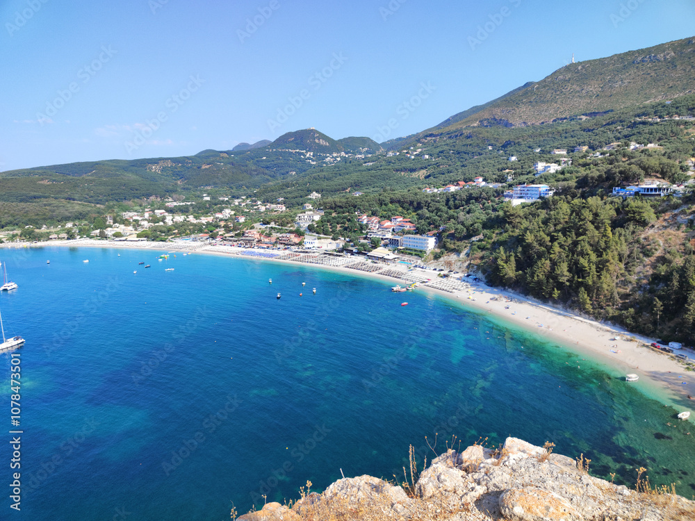 Naklejka premium Parga town on the seashore of Ionian Sea, Greece