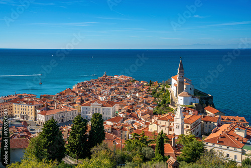 Charming Piran is a seaside town in Slovenian Istria with around 3,700 inhabitants on the Slovenian side of the Bay of Piran.