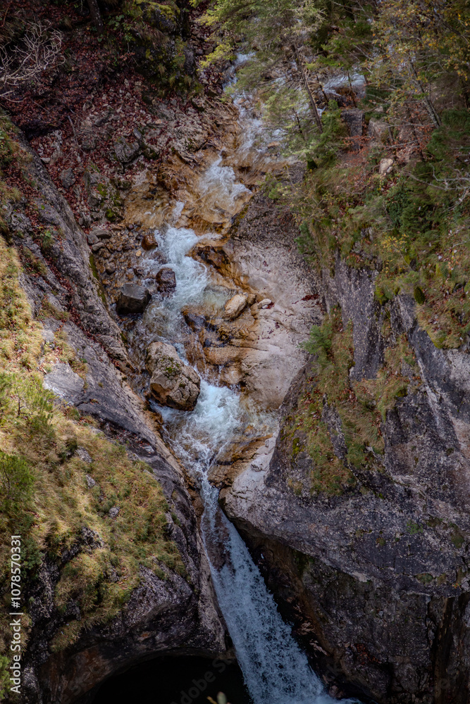 Obraz premium Aussichtspunkt Wasserfall - Alemanha