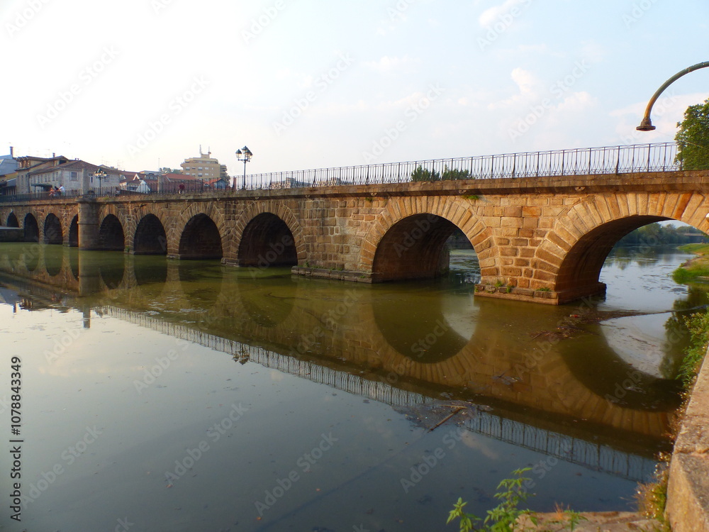 Naklejka premium Pont romain