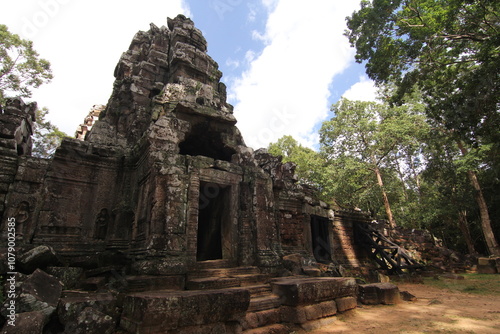 Fototapeta Naklejka Na Ścianę i Meble -  Angkor Wat, Cambodia