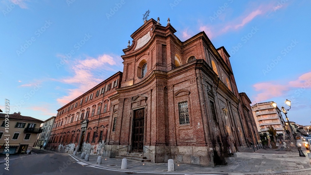 CHIERI (Piémont - Italie)