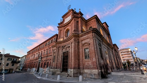 Obraz na płótnie CHIERI (Piémont - Italie) w salonie