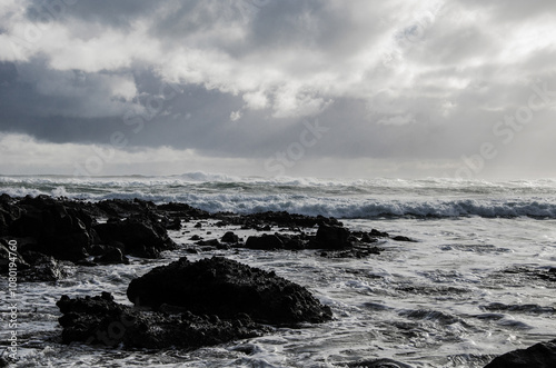 Wawes before the storm, pacific ocean, New Zealand photo