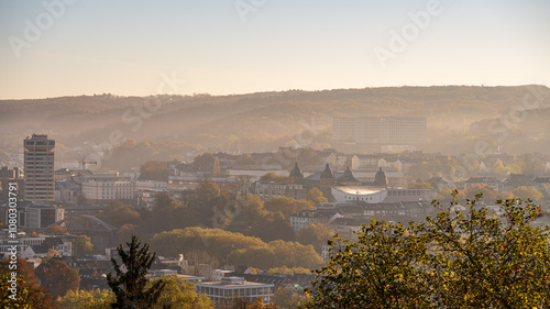 Blick auf die Schwimmoper und dei Stadthalle in Wuppertal photo