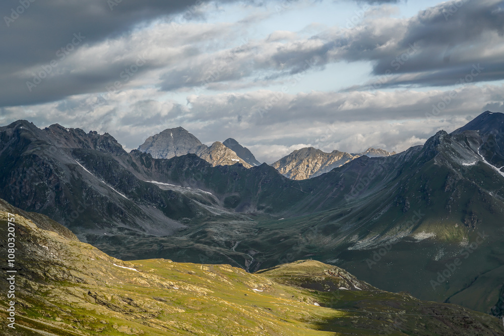 Obraz premium Stelvio Pass (Passo Del Stelvio) in the Italian Alps