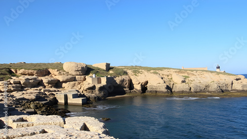 Felsformationen an der Cote Granit Rose, Bretagne photo