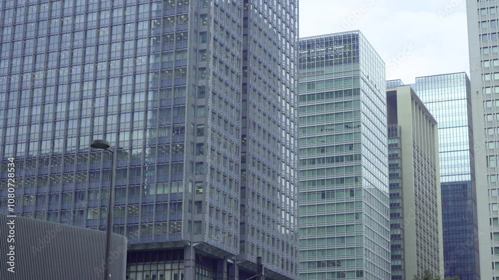丸の内のビル群 丸の内のビル群