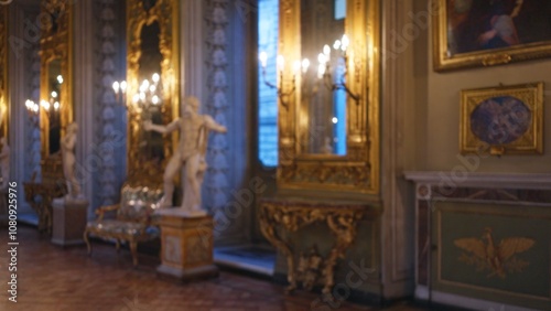 Foto Blurred image showcasing the ornate and opulent interior of the galleria doria pamphilj with statues and golden decor under warm, defocused lighting