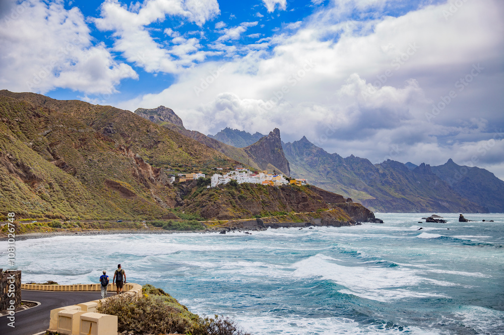 Obraz premium village in the mountains on the ocean shore.