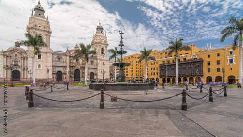 Fountain on The Plaza de Armas timelapse hyperlapse, also known as the Plaza Mayor photo