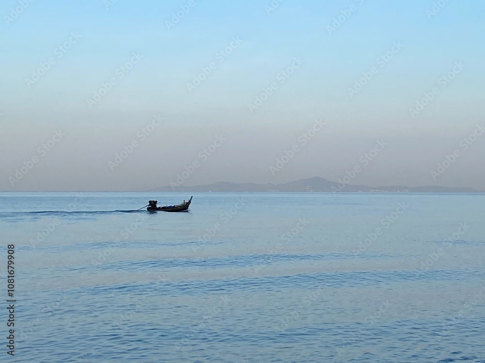 Fototapeta premium boat on the lake