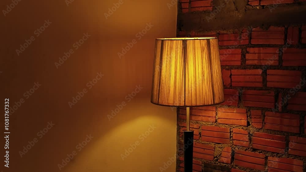 Wall lamp