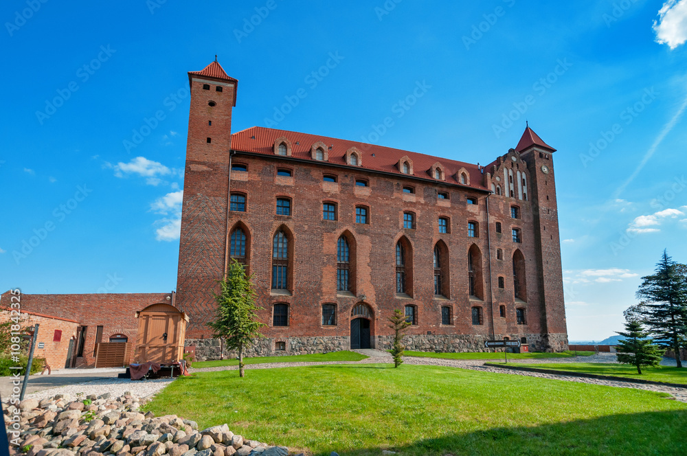 Fototapeta premium Gniew Castle, one of the most recognizable landmarks in Pomerania, Pomeranian Voivodeship, Poland 