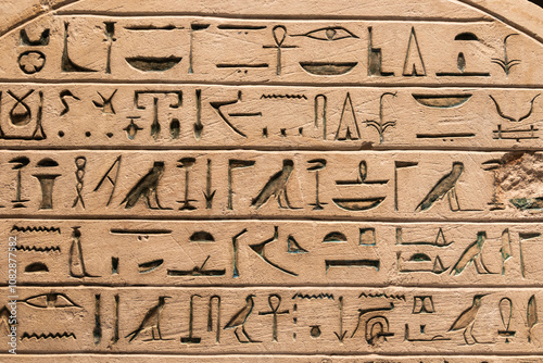 Obraz na płótnie Egyptian hieroglyphics. Vintage background w salonie