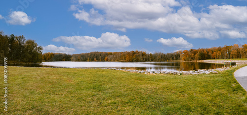 Obraz na plátně Centennial Park is a Howard County Department of Recreation & Parks' public park located in Ellicott City, Maryland