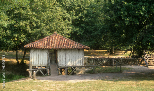 poulailler, Eco musée de Marquéze; Parc naturel des Landes de Gascogne; Région Aquitaine; Sabres; 40, France photo