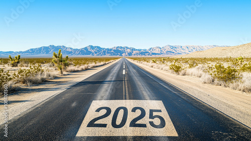 未来へ続く砂漠の道と「2025」マーク photo