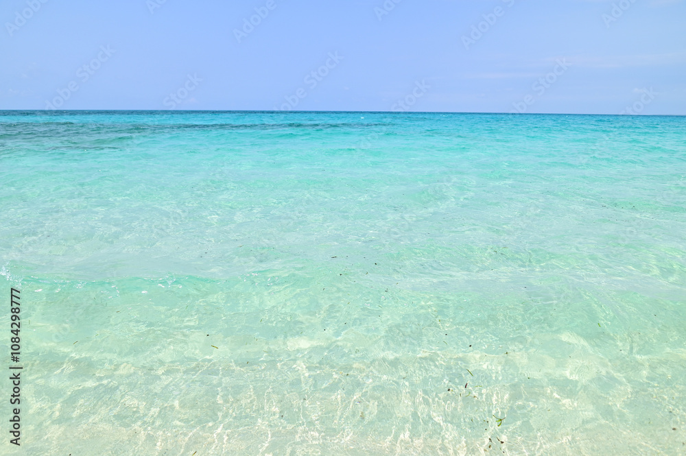 Obraz premium 日本にある沖縄宮古島のとても美しい海の風景