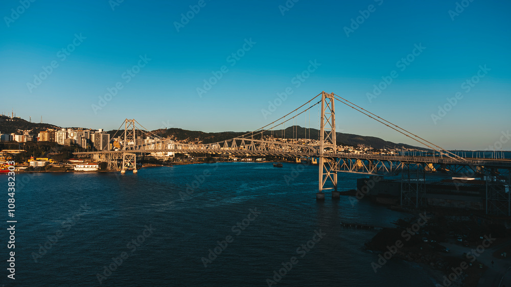 Fototapeta premium Ponte Hercílio Luz - Florianópolis