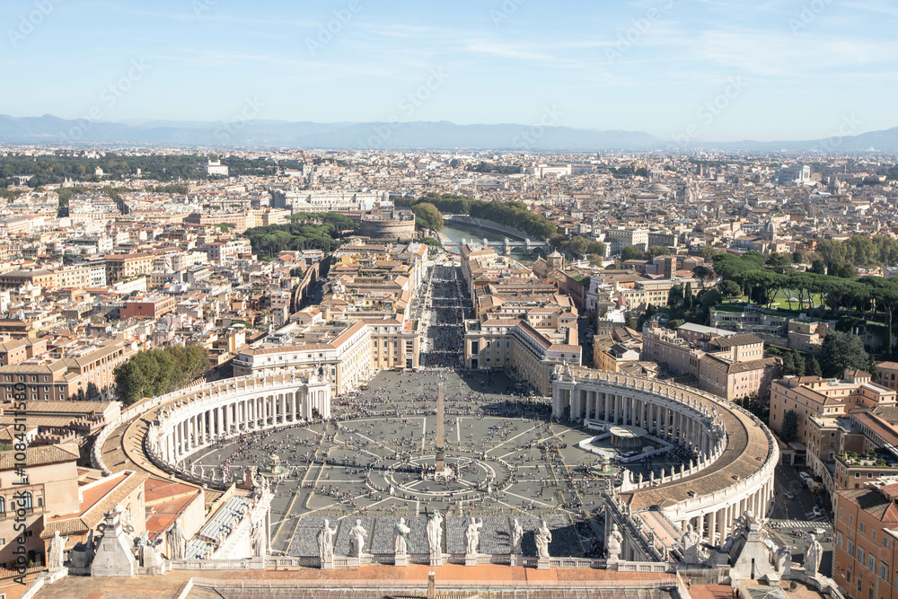 Obraz premium Vatican, Ausblick über den Petersplatz und Rom von der Kuppel des Petersdom