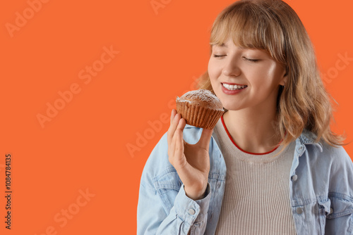 Young woman with tasty muff...