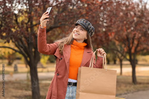 Female tourist with shoppin...