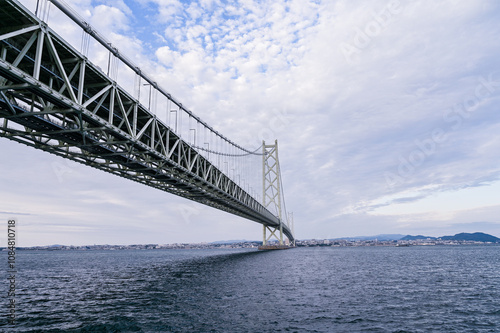 日本兵庫の明石海峡大橋