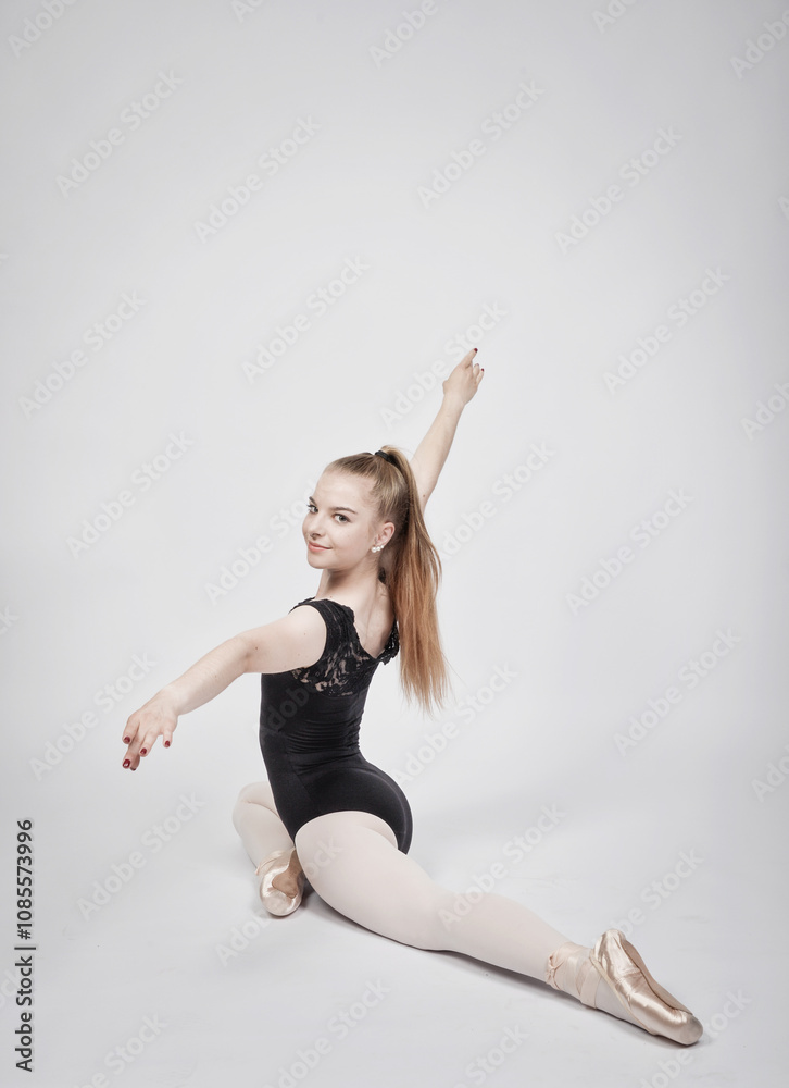 balerina, ballerina, tämzerin, klassisch, spitzenschuh, mädchen, frau, stuhl, schönheit, gestalten, sitzen, leitbild, bekleidung, bein, leute, haar, atelier, posing, person, black, 1, körper, frau, balerina, ballerina, tämzerin, klassisch, spitzenschuh, mädchen, frau, stuhl, schönheit, gestalten, sitzen, leitbild, bekleidung, bein, leute, haar, atelier, posing, person, black, 1, körper, frau,