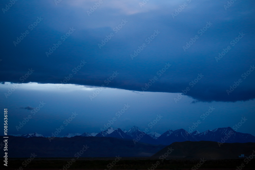 The desolate Ngari region of Tibet and the Xinjiang-Tibet Highway